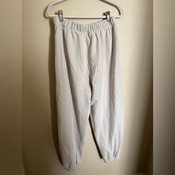 Klassy Network Oversized Joggers Sz‎ XL Stone Cream NEW - Image 4