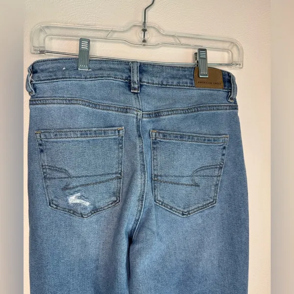 American Eagle Outfitters Straight Leg Mom Jeans - Image 4