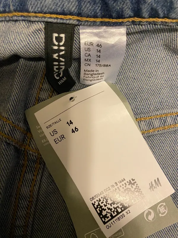 H&M Medium Wash Denim Jean Skirt NWT - Image 3