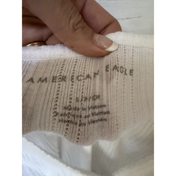 American Eagle Women's White Long Sleeve Shirt Small Ribbed Pattern 3-buttons - Image 3