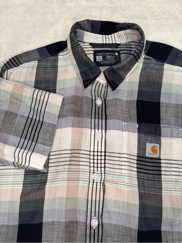 Carhartt Women’s Button Down - Image 6