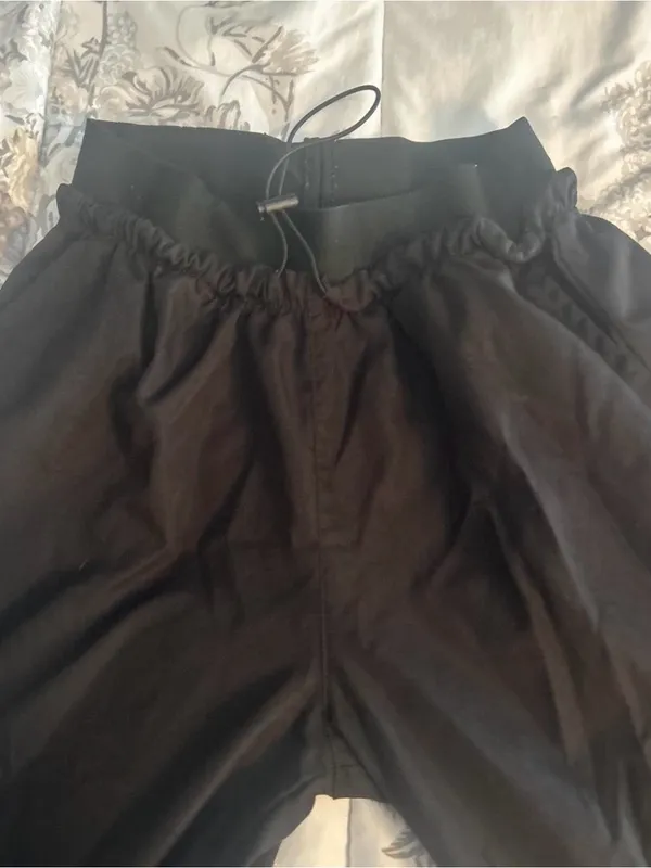 Source Unknown Black Wide Leg Seam-Detail Pants - Image 4