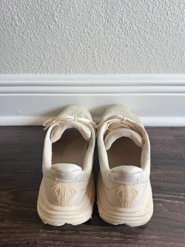 Hoka Clifton 10 Running Shoes Cream - Image 5