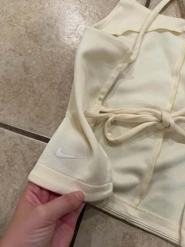 Nike top  - Image 3
