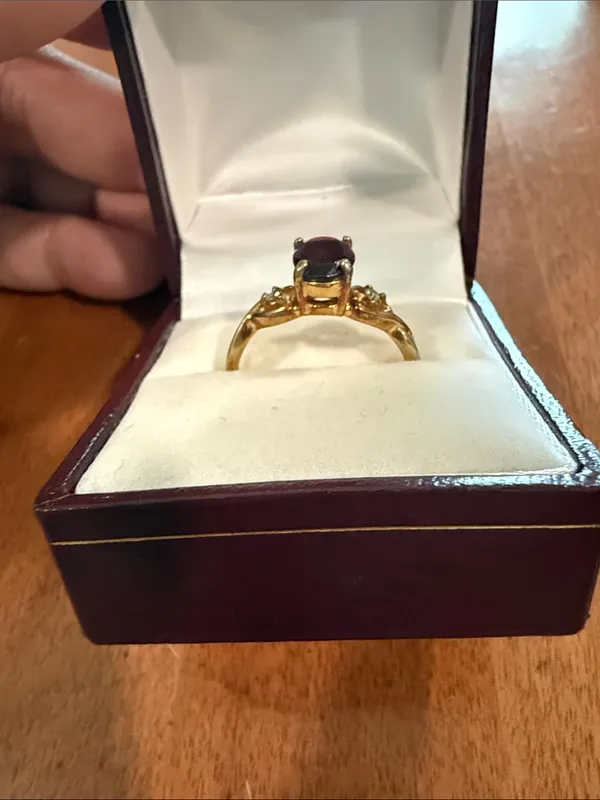 Vintage Victorian-Inspired 14K HGE Ring with Deep Garnet Oval Stone 8 3/4 - Image 5