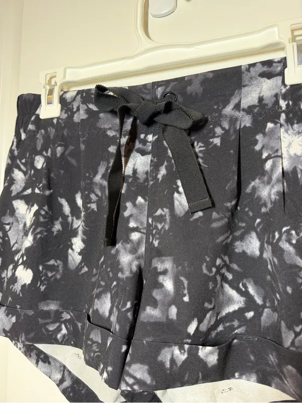 Lululemon Spring Break Away Shorts II Dusk Dye - Image 5