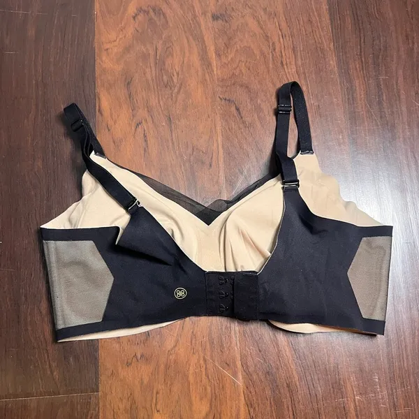 Honeylove CrossOver Wireless Black Bra Size Large - Image 4