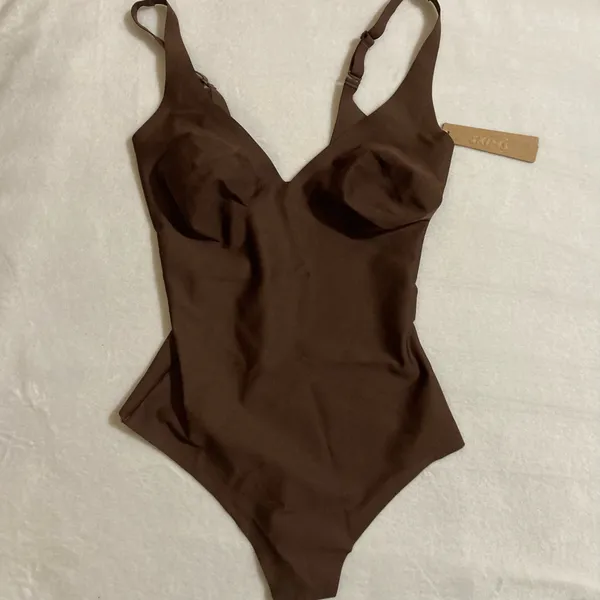 SKIMS Body Unlined Plunge Bodysuit L - Image 4