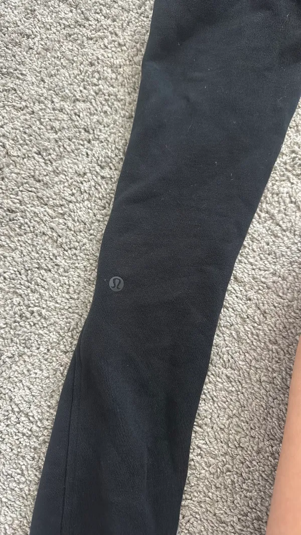 Lululemon Scuba Joggers - Image 4