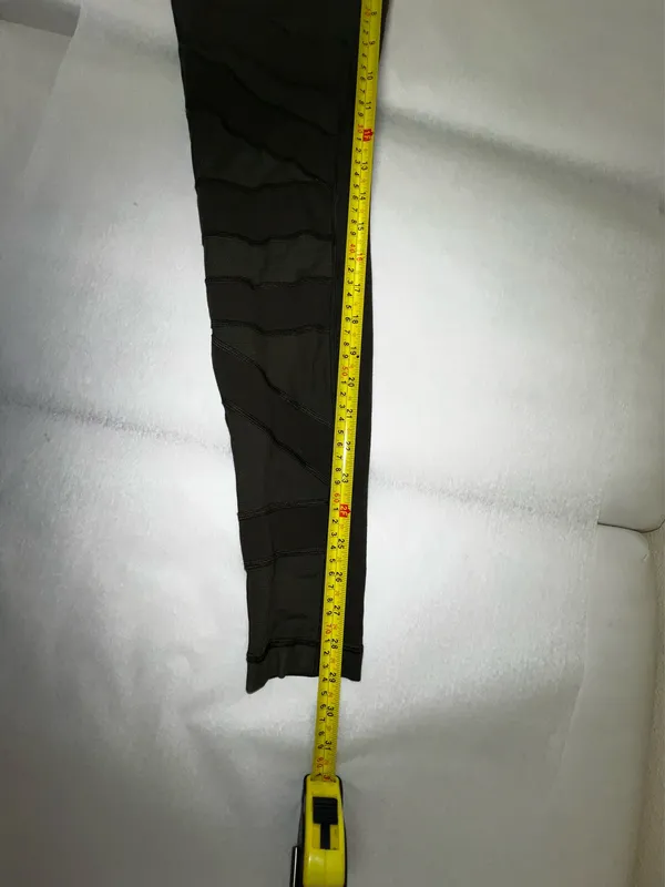 Lululemon Wunder Under Pant (Hi-Rise) *Tech Mesh 28" Dark Olive size 8 - Image 9