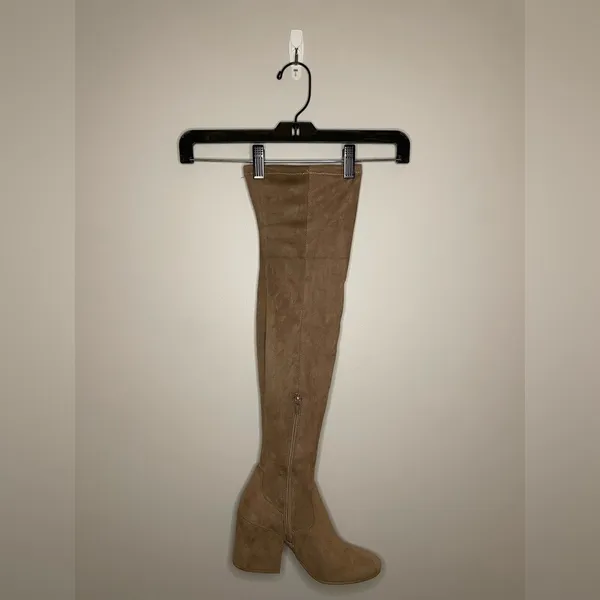 DV by Dolce Vita Cayla Suede Over-the-Knee Boots, Light Taupe, Size 7, EUC - Image 5