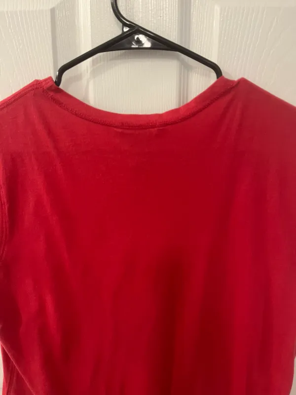 Outfitters Red Size XL Red Short Sleeve Shirt - Image 9
