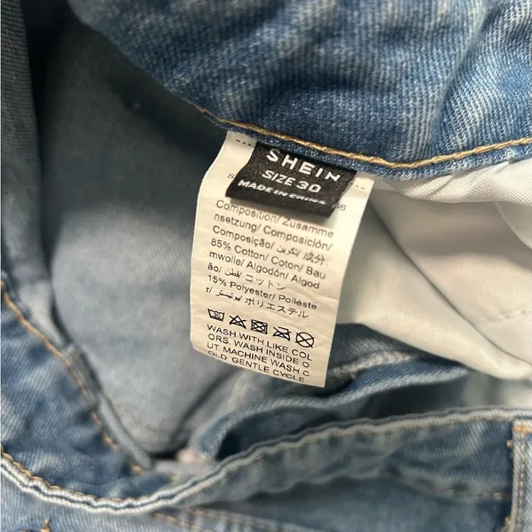 SheIn Women’s Mom Fit Jeans Size 30 - Image 4