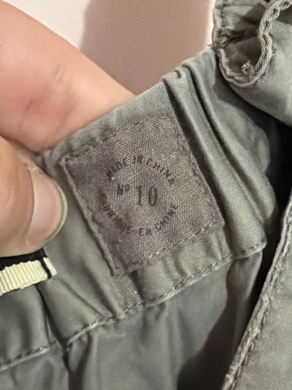 Button - Image 6