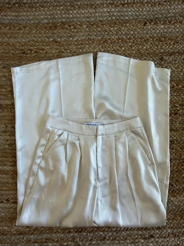 The Noli Shop Women's Cream Sequin Crop Top & High-Waist Pants Set - Image 6