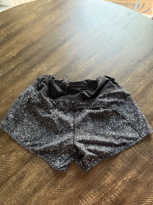 Lululemon Speed Up Shorts High-Rise 4" - Image 2
