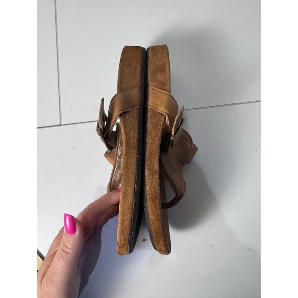UGG Australia Leather‎ Thong Sandals Women Size 6 Brown Shearling Lined Boho - Image 4