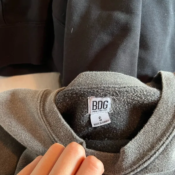 BDG Cropped sweatshirt - Image 3