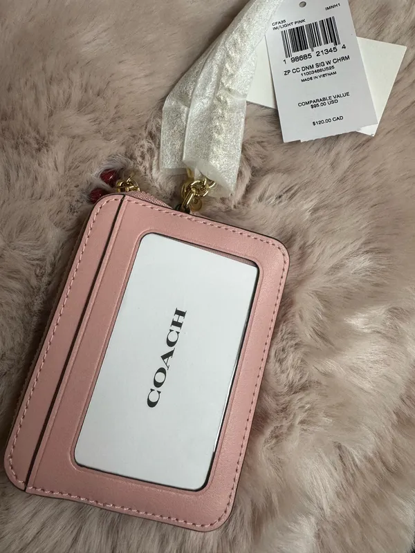 NWT Coach Zip Card Case Signature Denim With Charm CFA35 denim/Gold/Light Pink - Image 2