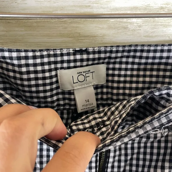 Ann Taylor LOFT Blck and White Gingham Checkered Marisa Cropped Pants - Image 5