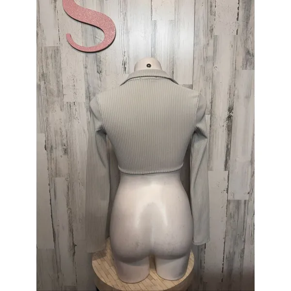 Forever 21 Gray Ribbed Long Sleeve Zip-Up Cropped Top - Size Small - Image 3