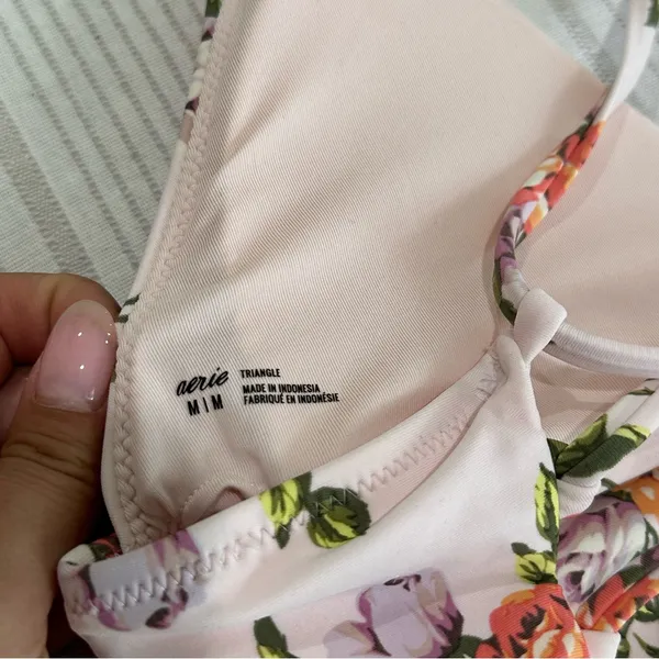 Aerie Light Pink Floral‎ Bikini Top. NWT. - Image 6