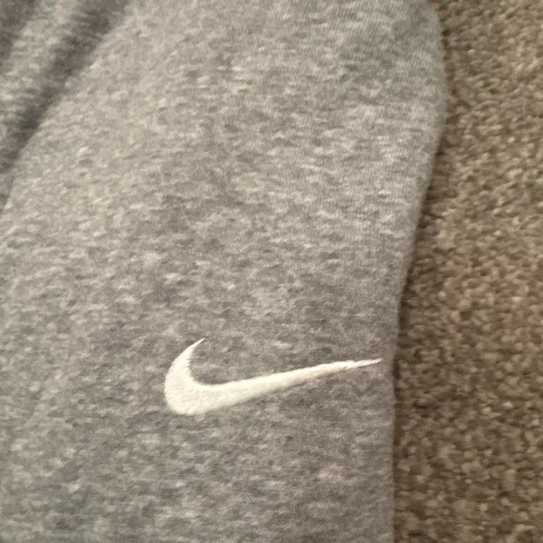 Nike grey sweatpants - Image 3