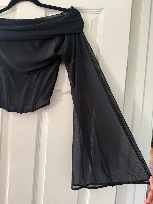 BNWT Zara Black Asymmetric Draped Bell Sleeve Tulle Top - Image 7