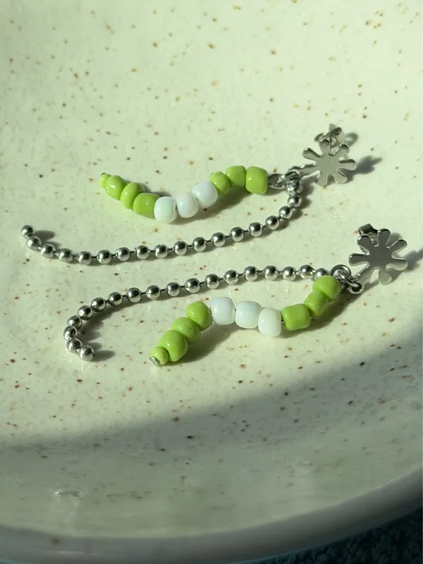 Handmade cute Kawaii y2k grunge funky dangle earrings🌼 - Image 5