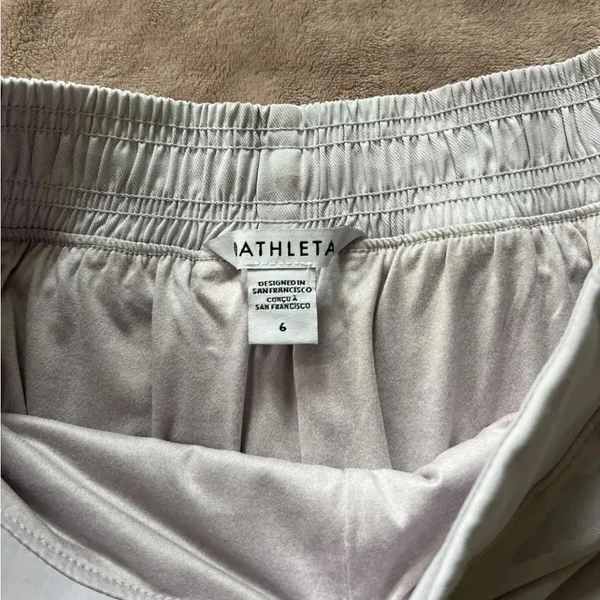 ATHLETA Women’s‎ 6 Brooklyn Lined Camo Purple Joggers Camouflage - Image 5