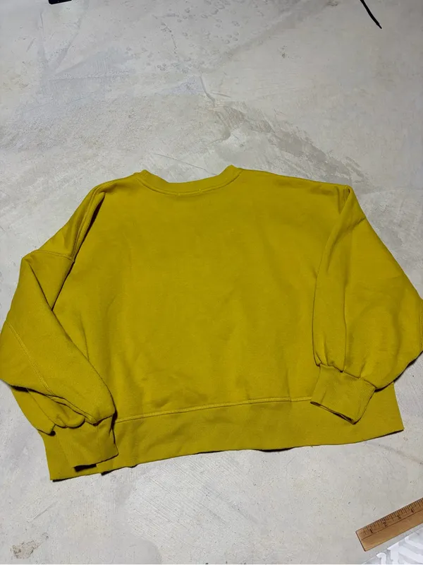 Judith March yellow green sweatshirt star XL - Image 8
