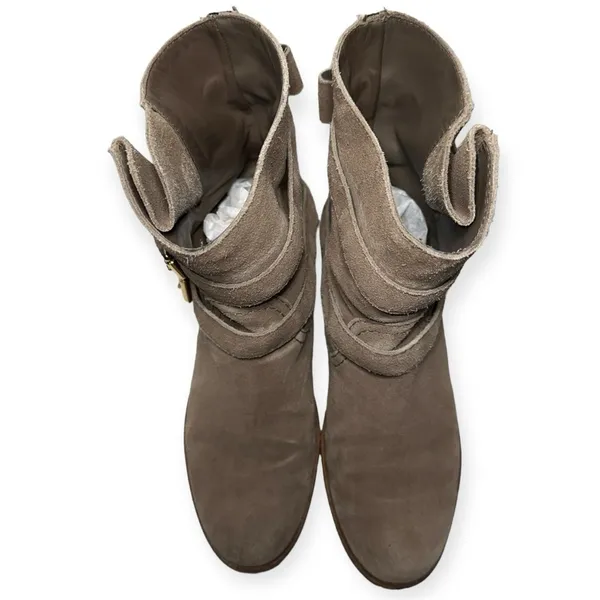 Kate Spade Women’s Size 6.5 Taupe Mousse Suede Sabina Bow Back Combat Boots - Image 4
