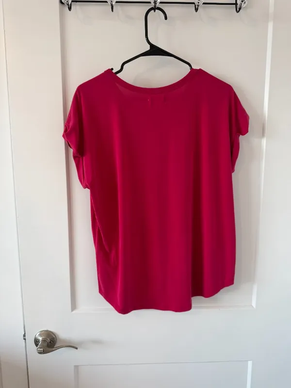 Maurices 24/7 Top Pink Size M - Image 4