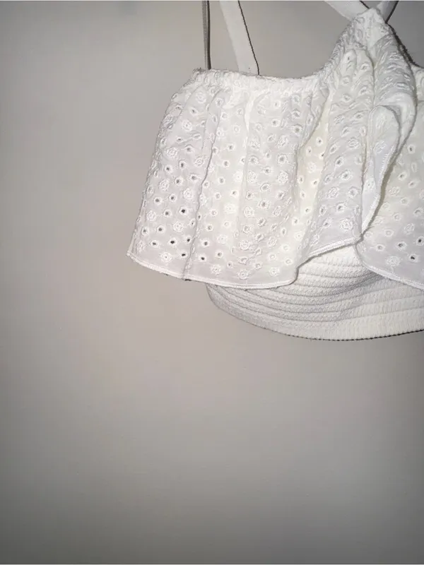Zara Embroidered Eyelet Knit Cropped Halter Top White 4331/129 Smalll - Image 2