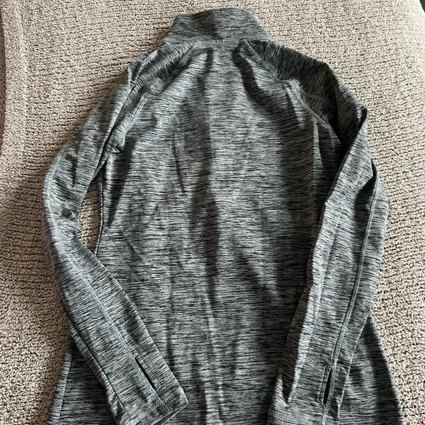 MoreUltra Gray Quarter - Image 2