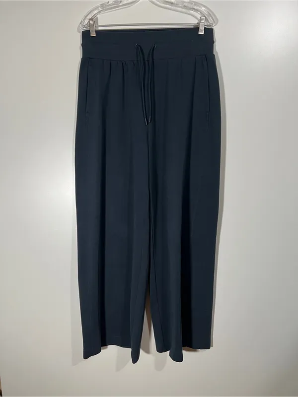 Old Navy Dynamic Fleece Pants Extra High Rise Wide Leg Size L Tall Dark Blue - Image 3