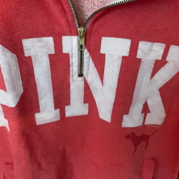 PINK Victoria's Secret Women's Coral Sweater - Image 3