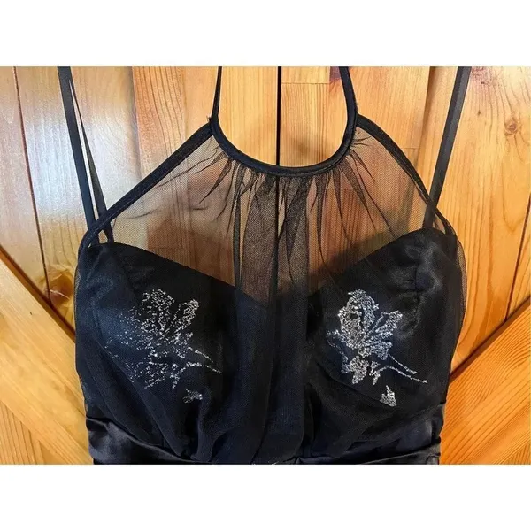 Deb Black Dress Halter floral Sparkly size 7/8 (3018) - Image 5