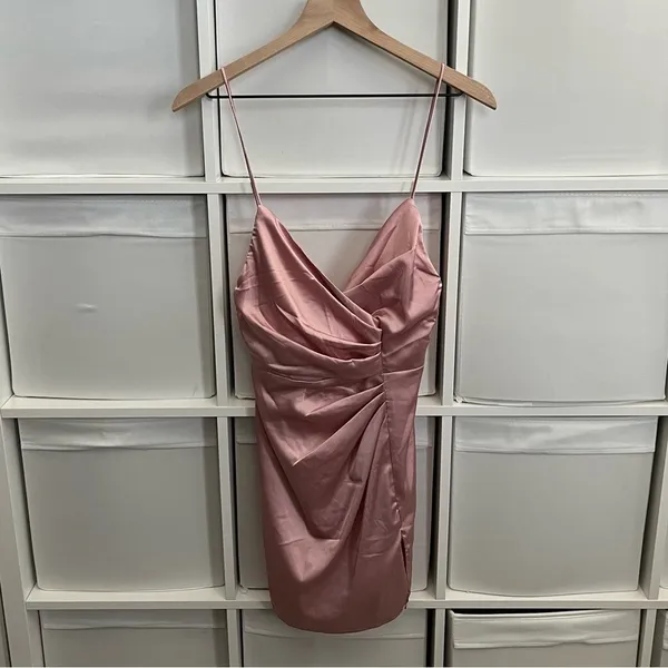Superdown Revolve Kimora Pink Satin Pleated Dress - Image 4