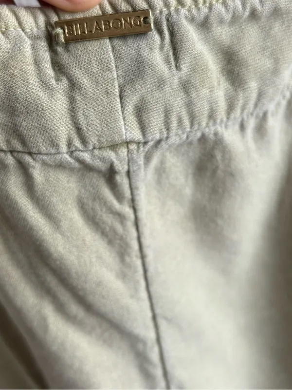 Billabong Light Olive Green Sleeveless Short Overalls - Image 8