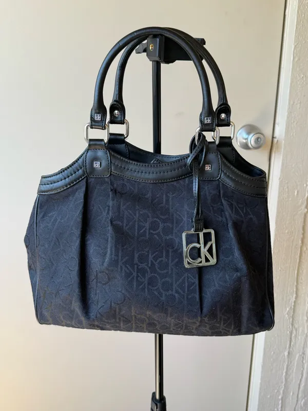 Calvin Klein Bag Shoulder Black - Image 13
