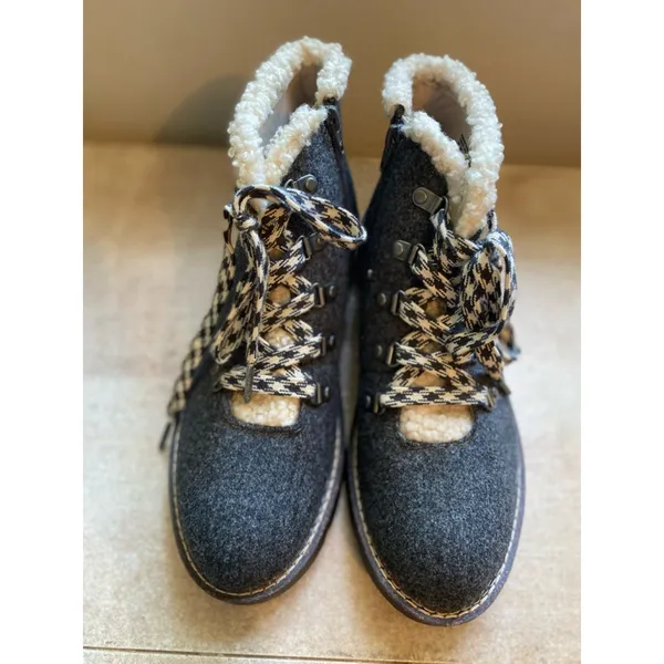 Madden NYC Wool Boots Sherpa Lined Laces Hiker Rugged Grip Cozy Granola Mountain - Image 2