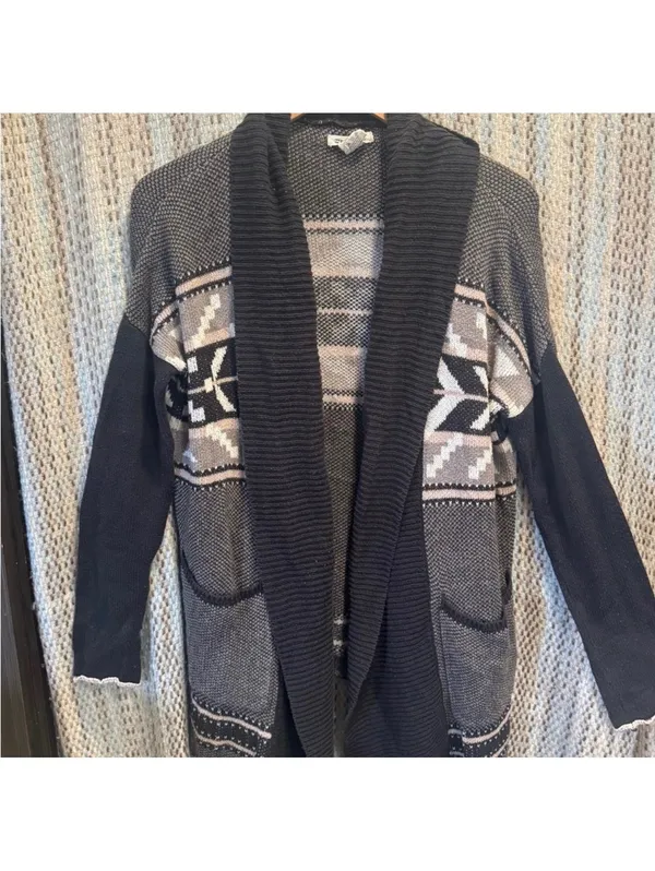 Western, boho-Aztec Southwest-style open-front cardigan, size M - Image 3