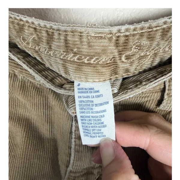 American Eagle Khaki Corduroy Distressed Mini Skirt Size 4 Frayed Hem Y2K Boho - Image 5
