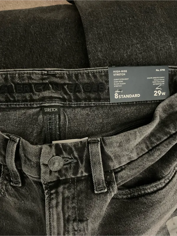 American Eagle Outfitters Straight High-Rise Jeans in Charcoal Black - Image 6