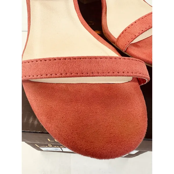 Lulus Julie Color Coral Rose Suede Ankle Strap Block Heels Sandals Size‎ 7 - Image 6