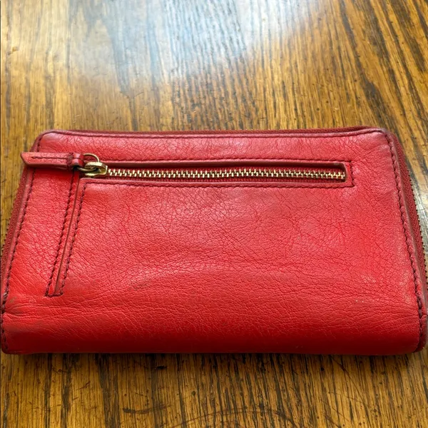Fossil Bright Red Leather Clutch - Image 5