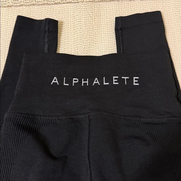 Alphalete Womens XSmall Leggings Black - Image 2