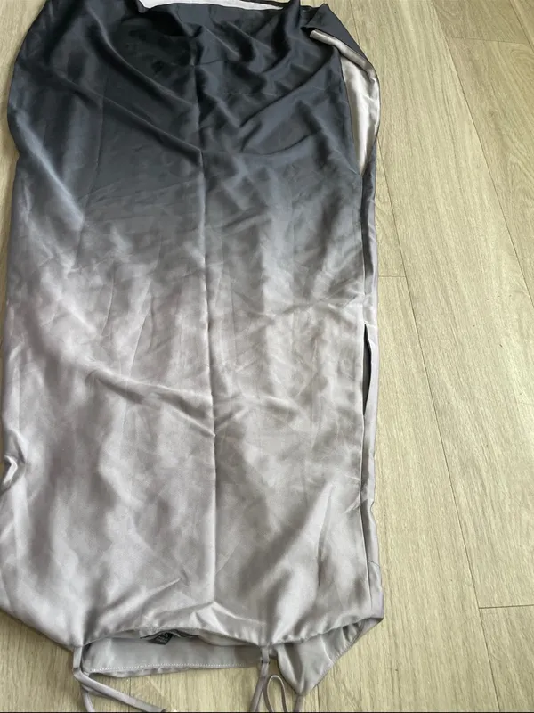 Banana Republic Ombre Maxi Slip Skirt in Light Gray to Black - Image 3
