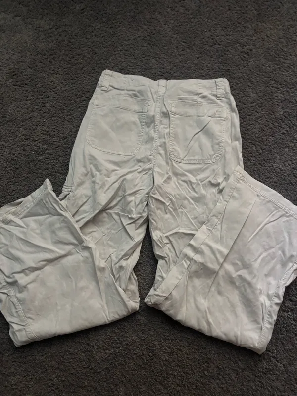 American Eagle Cargo Stretch - Image 2